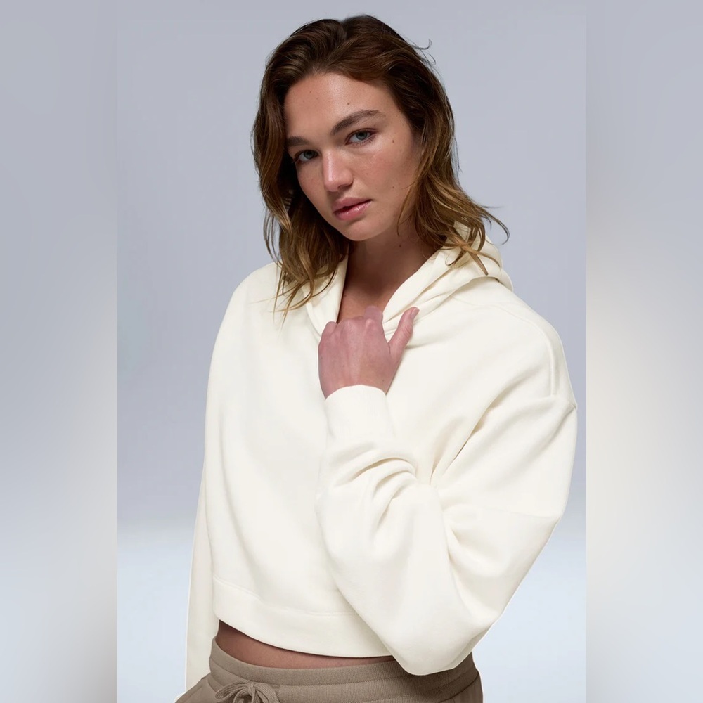 NWT Adidas cream 100% cotton oversized cropped hoodie women’s XS